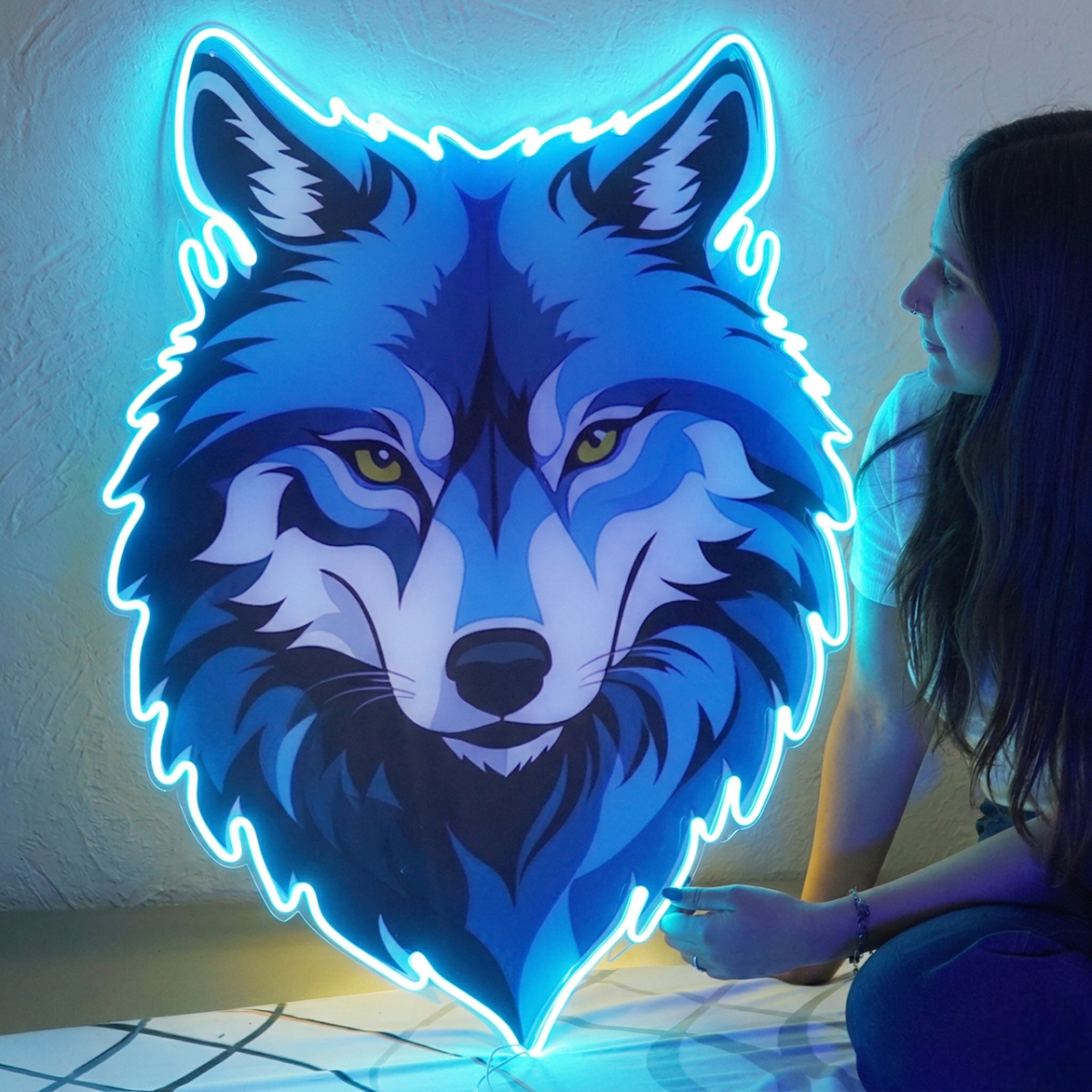Wolf Neon LED Wall Light – Acrylic Neon Sign | Modern Animal Wall Décor - Memories InsiteWOLF LED WALL NEON LIGHT-2